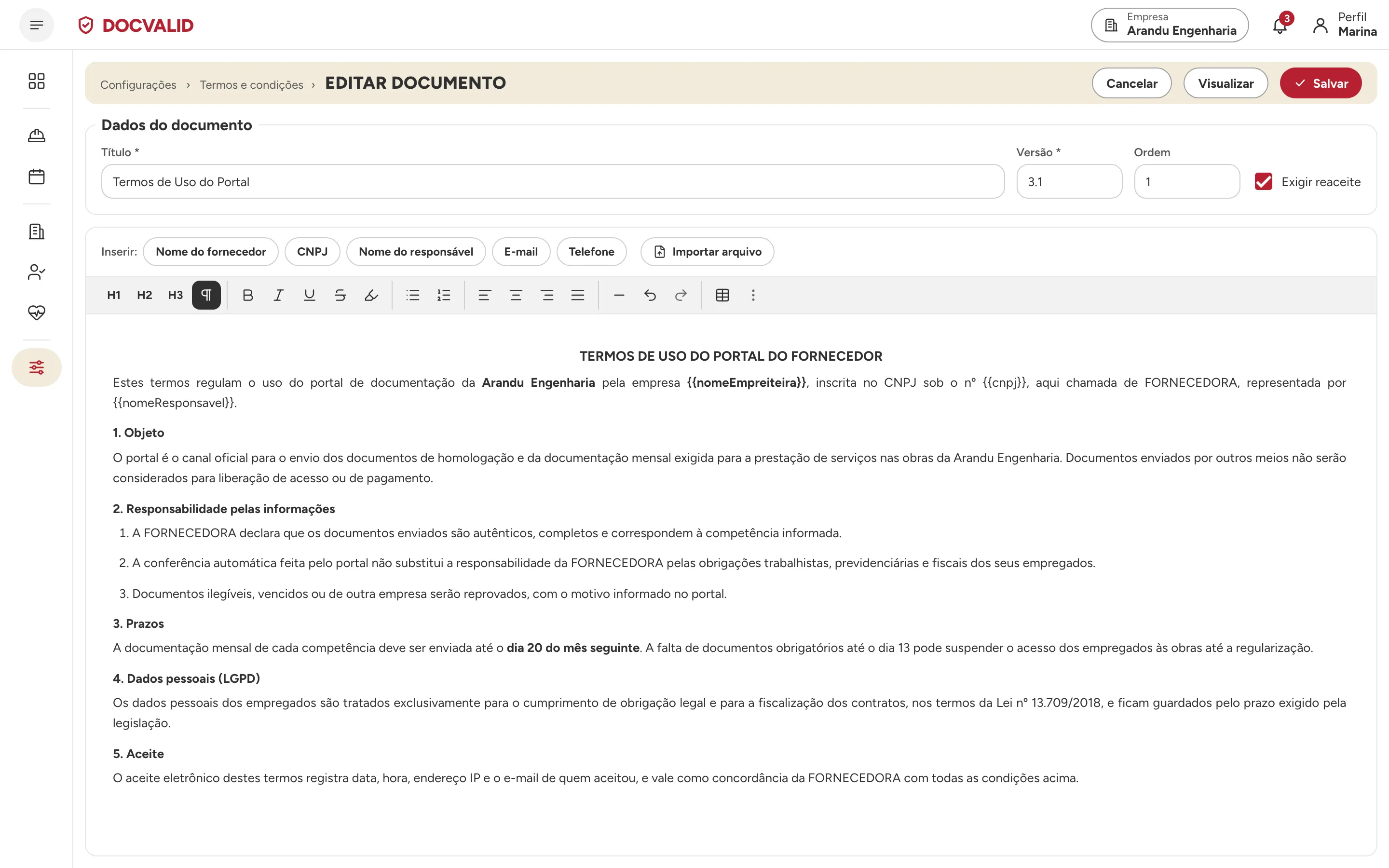 Editor de termos de uso do portal, com campos do fornecedor e a opção de exigir novo aceite